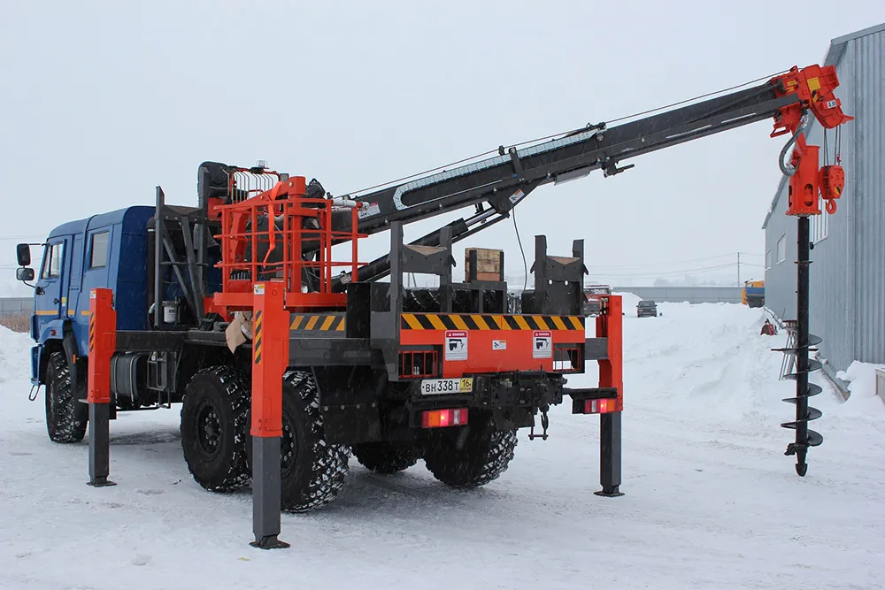 Ямобур на базе ГАЗ